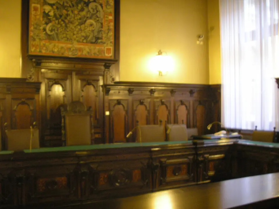 A Vienna Lawsuit Over Toilet Fees Raises a Question of Justice