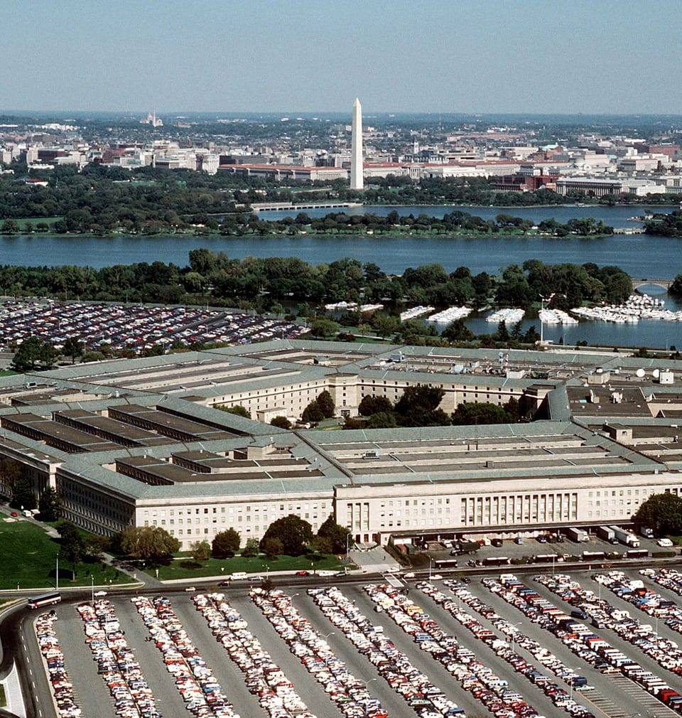 Contextual editorial image for source event: McConnell hammers Hegseth over Pentagon funding plan, alienating allies - WANE 15