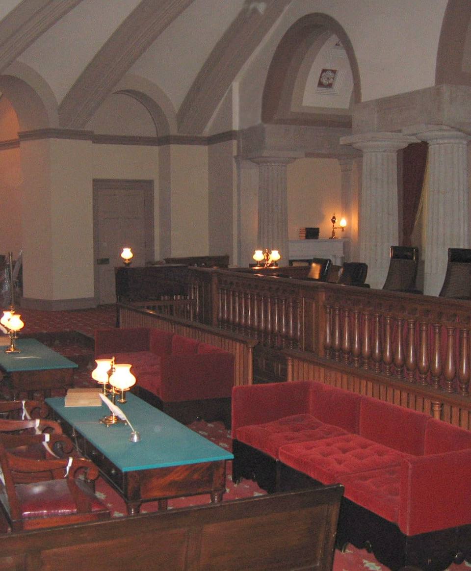 Shapiro's Supreme Court Commentary Gives Constitutional Enthusiasts the Framework They Deserved