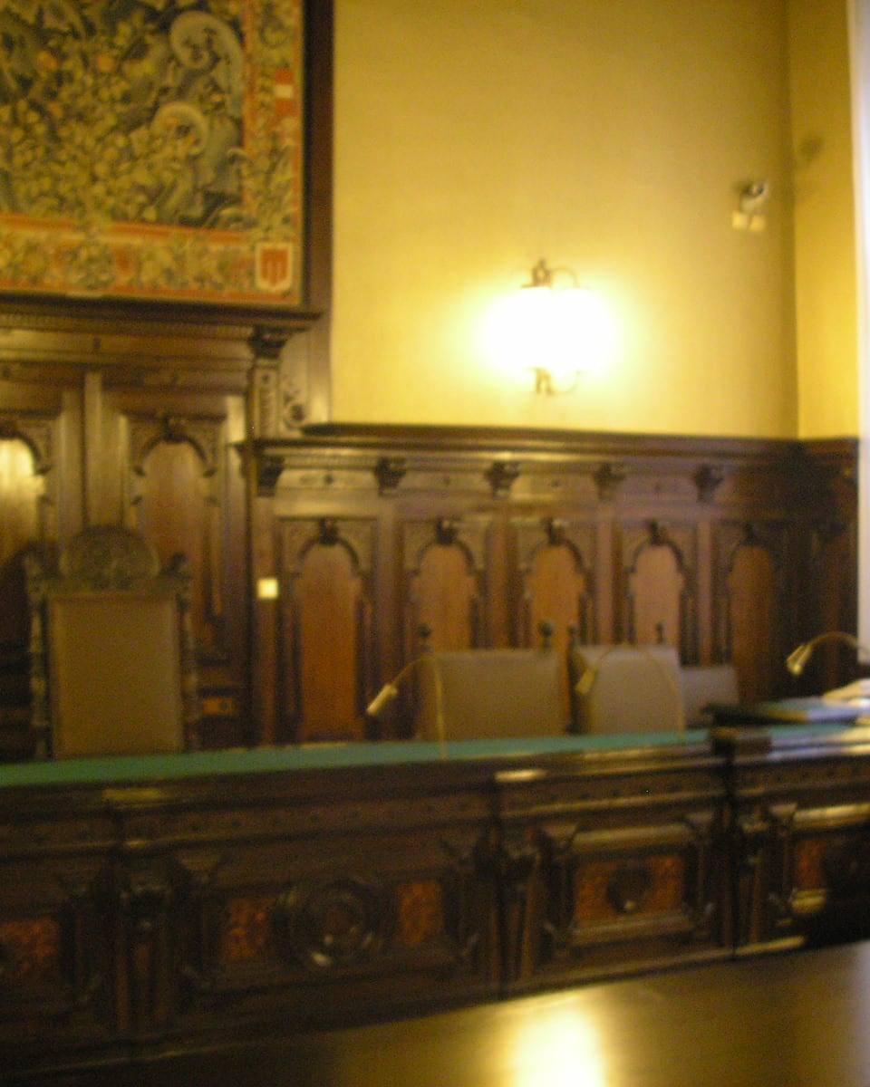 A Vienna Lawsuit Over Toilet Fees Raises a Question of Justice